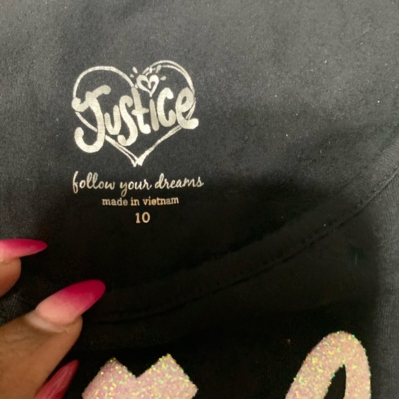 Girls shirt bundle! 👚 - Picture 4 of 8